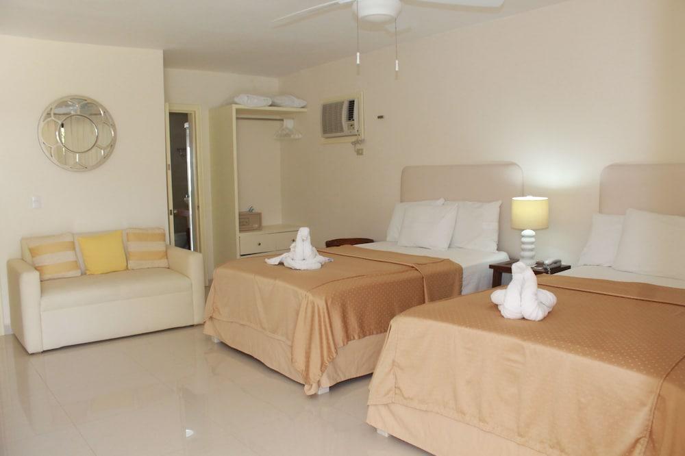 Hotel Playa La Media Luna Исла-Мухерес Экстерьер фото