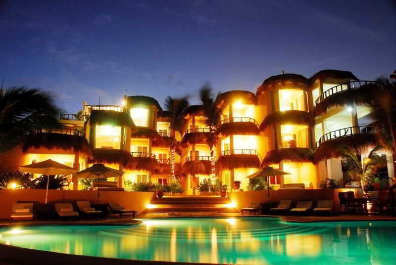 Hotel Playa La Media Luna Исла-Мухерес Экстерьер фото