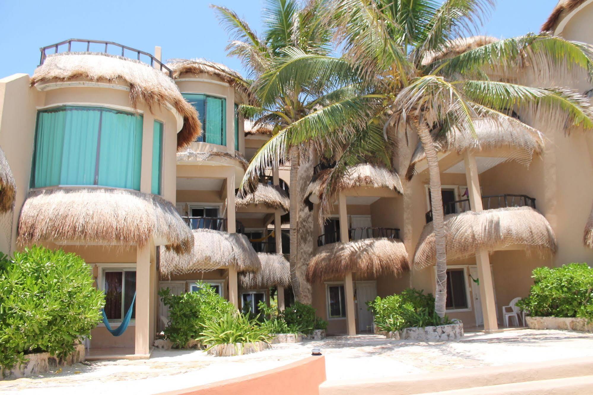 Hotel Playa La Media Luna Исла-Мухерес Экстерьер фото