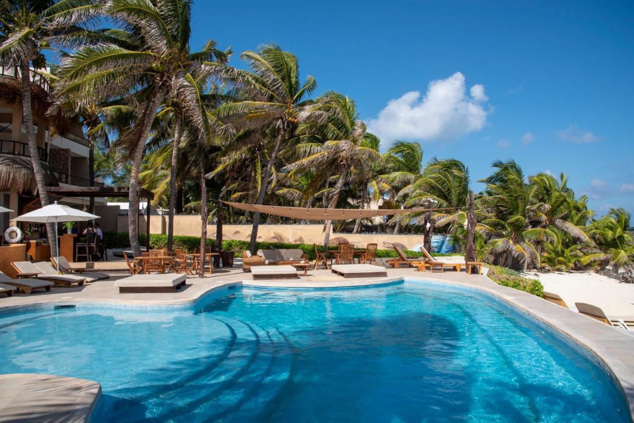 Hotel Playa La Media Luna Исла-Мухерес Экстерьер фото